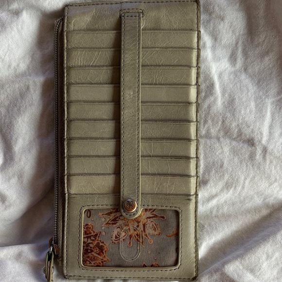 Hobo Wallet - Picture 6 of 7